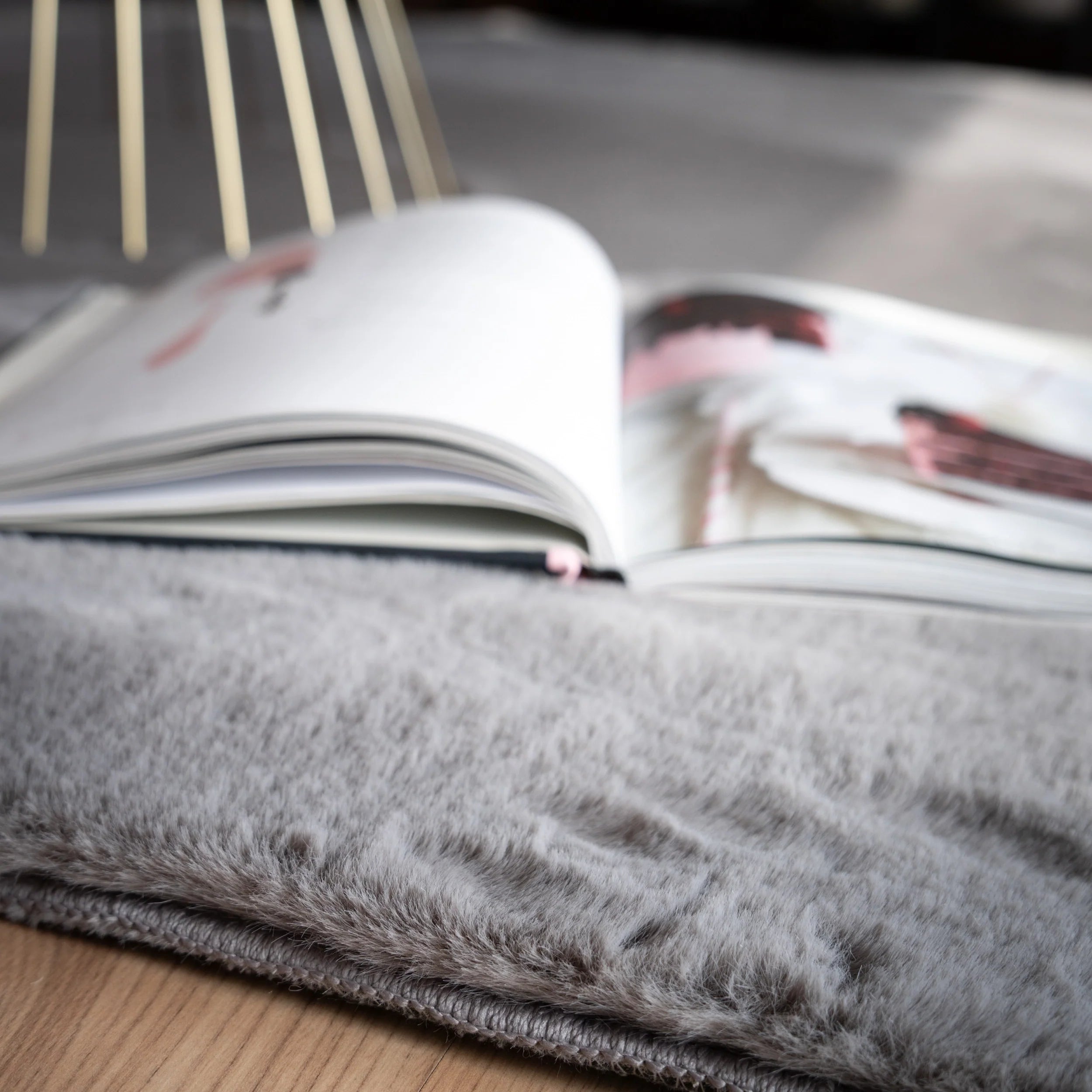 Massimo Monaco Silver Modern Tavşan Tüyü Halı